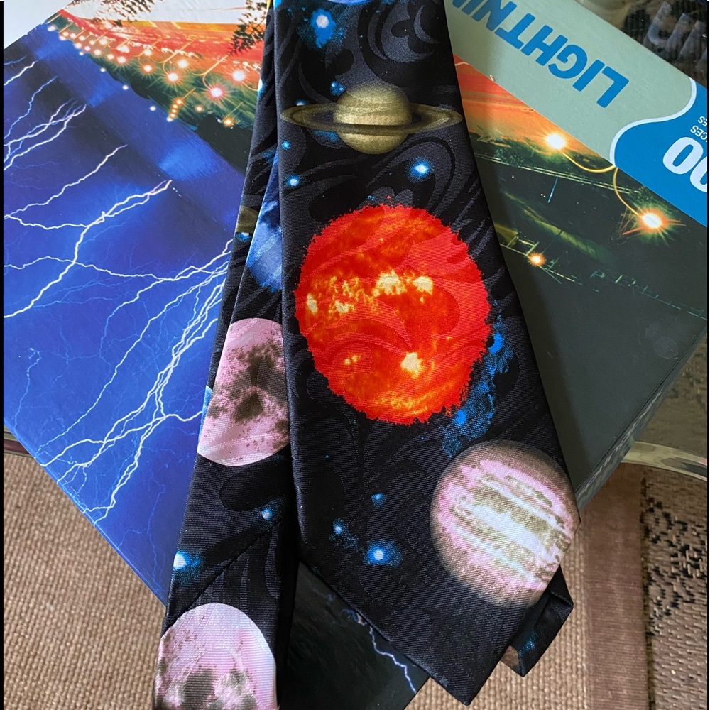 STEVEN HARRIS Planetary Tie